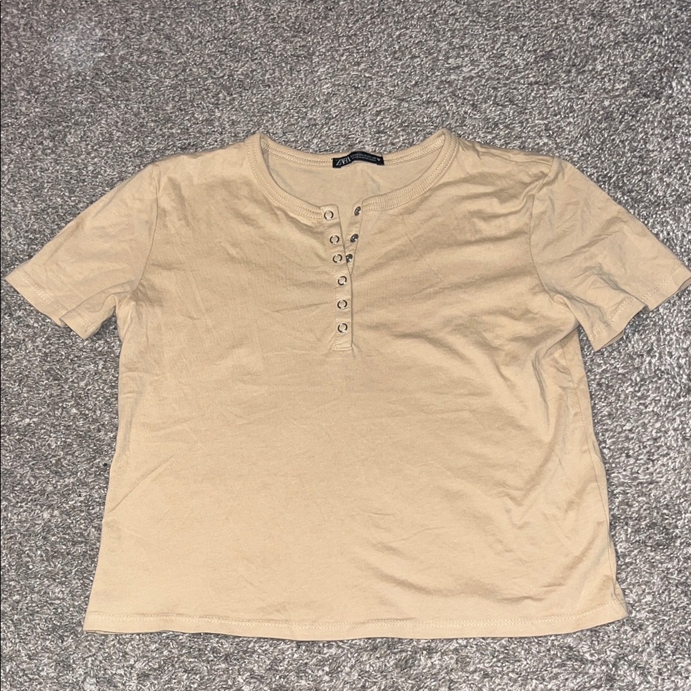 Zara Casual Beige Button-Up Women's Top